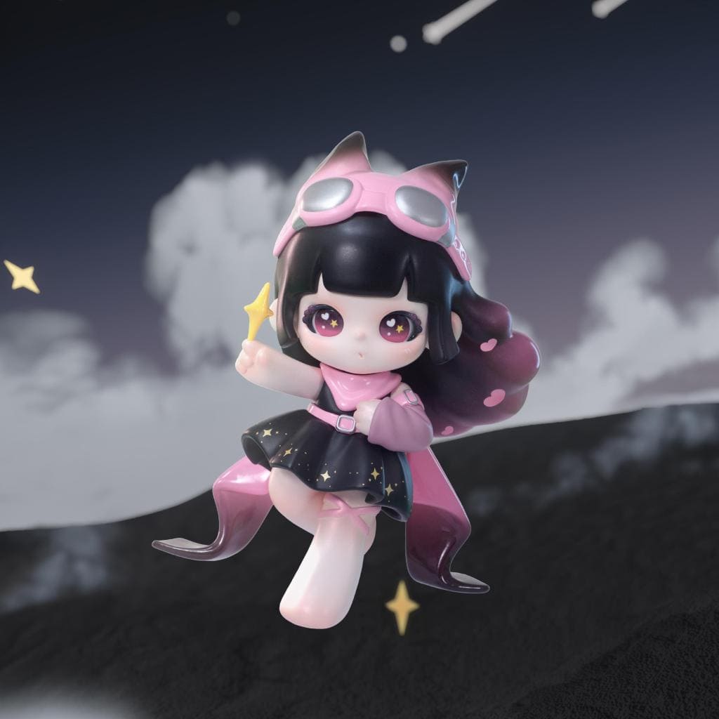 Liita Forward, by Light series figures